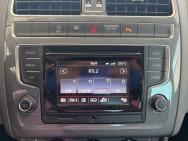 VOLKSWAGEN d'occasion POLO V 1.2 TSI 90 ALLSTAR de 2014 Salon de