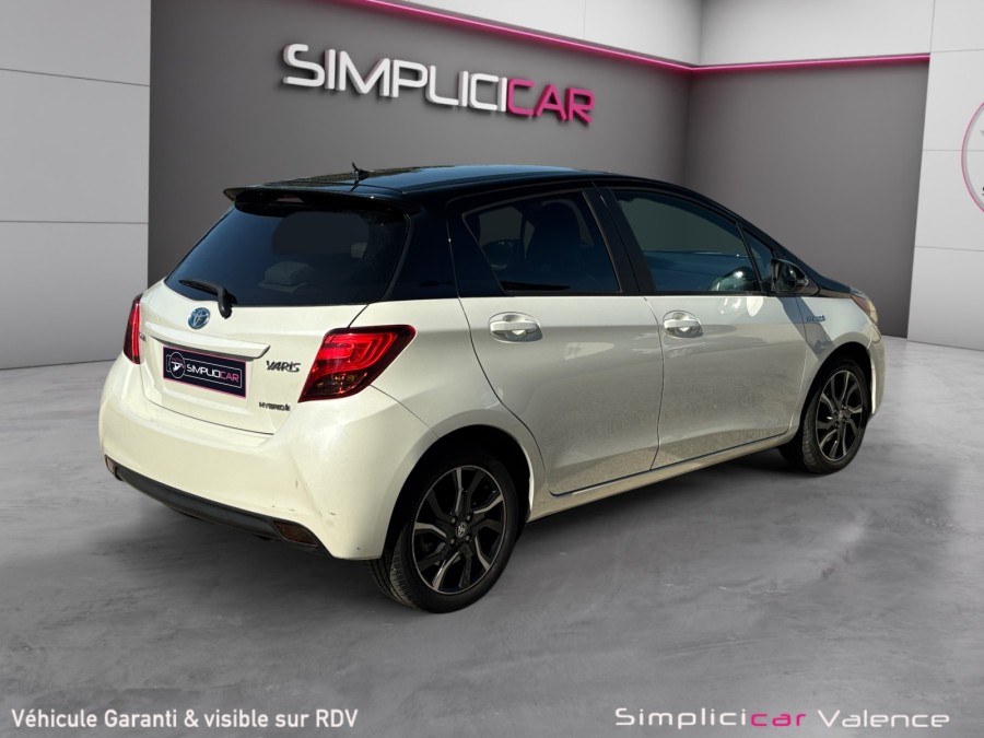 TOYOTA d'occasion YARIS TOYOTA YARIS 100H COLLECTION de 2016 Valence