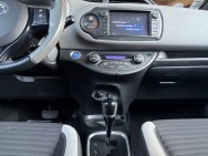 TOYOTA d'occasion YARIS TOYOTA YARIS 100H COLLECTION de 2016 Valence
