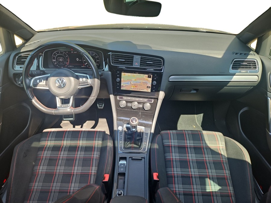 VOLKSWAGEN d'occasion GOLF VII 2.0 TSI 230 GTI de 2017 Orgeval