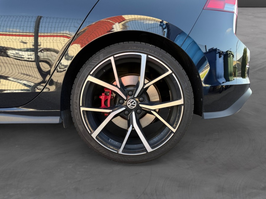 VOLKSWAGEN d'occasion GOLF VIII 2.0 TSI 300 GTI CLUBSPORT DSG de 2021