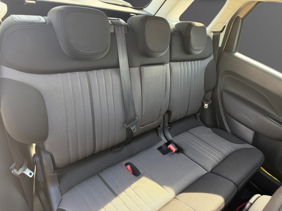 FIAT d'occasion 500L 1.4 16V 95 FAMILY de 2017 Royan (17)﻿
