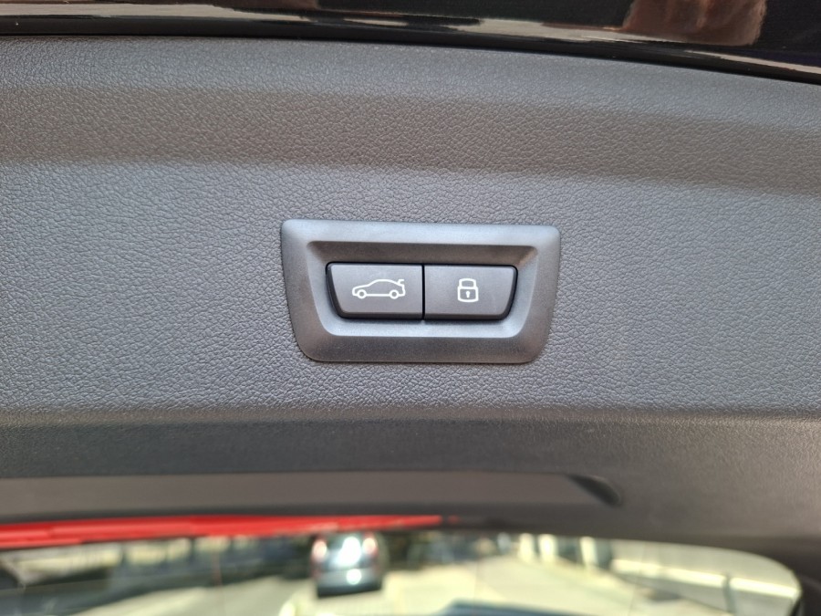 BMW d'occasion SERIE 1 120D 163 M SPORT DKG de 2024 Montreuil (93)﻿