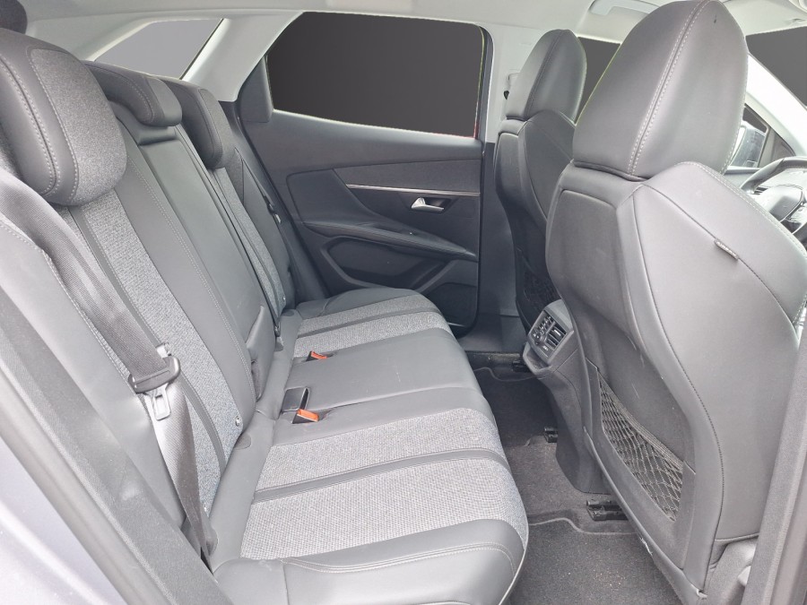 PEUGEOT d'occasion 3008 II SUV 1.2 PURE TECH 130 ALLURE EAT8 PH2 de