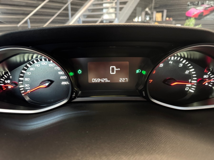 PEUGEOT d'occasion 308 II 1.2 PURE TECH 110  ACCESS de 2020 Pau (64)﻿