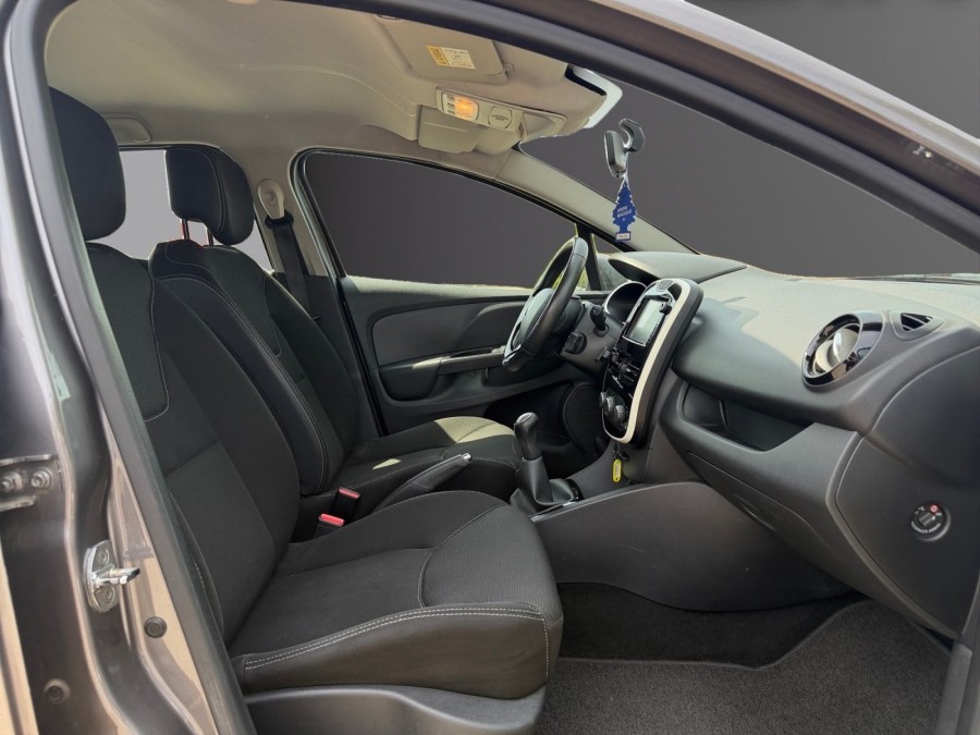 RENAULT d'occasion CLIO IV 1.5 DCI 90 BUSINESS de 2015 Rennes (35)﻿