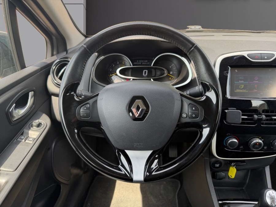RENAULT d'occasion CLIO IV 1.5 DCI 90 BUSINESS de 2015 Rennes (35)﻿