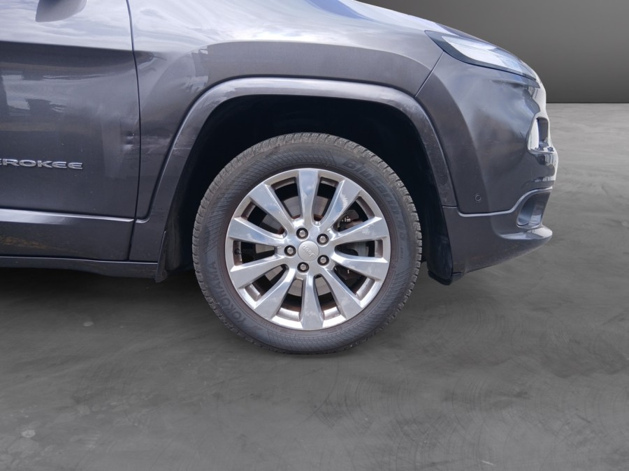 JEEP d'occasion CHEROKEE 2.2 MULTIJET 200 4X4 de 2018 Beauvais (60)﻿