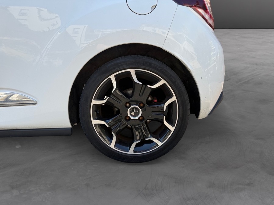 DS d'occasion DS 3 BlueHDi 100ch So Chic S&S de 2016 Cannes (06)﻿
