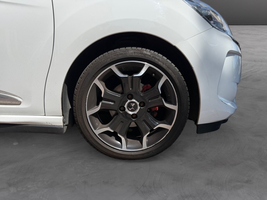 DS d'occasion DS 3 BlueHDi 100ch So Chic S&S de 2016 Cannes (06)﻿