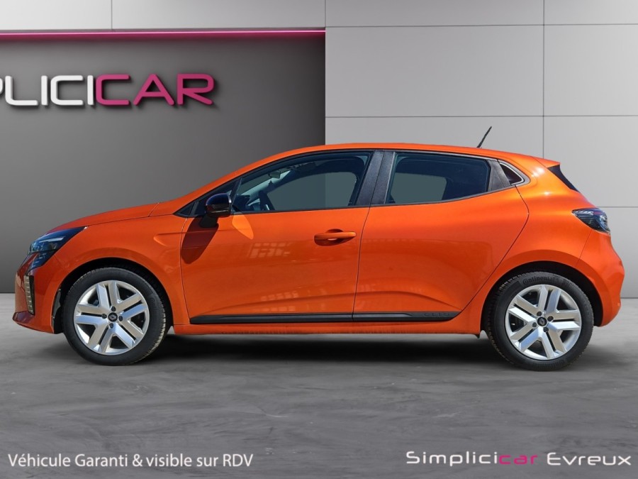 RENAULT d'occasion CLIO V 1.6 E-TECH 145 EVOLUTION de 2025 Evreux