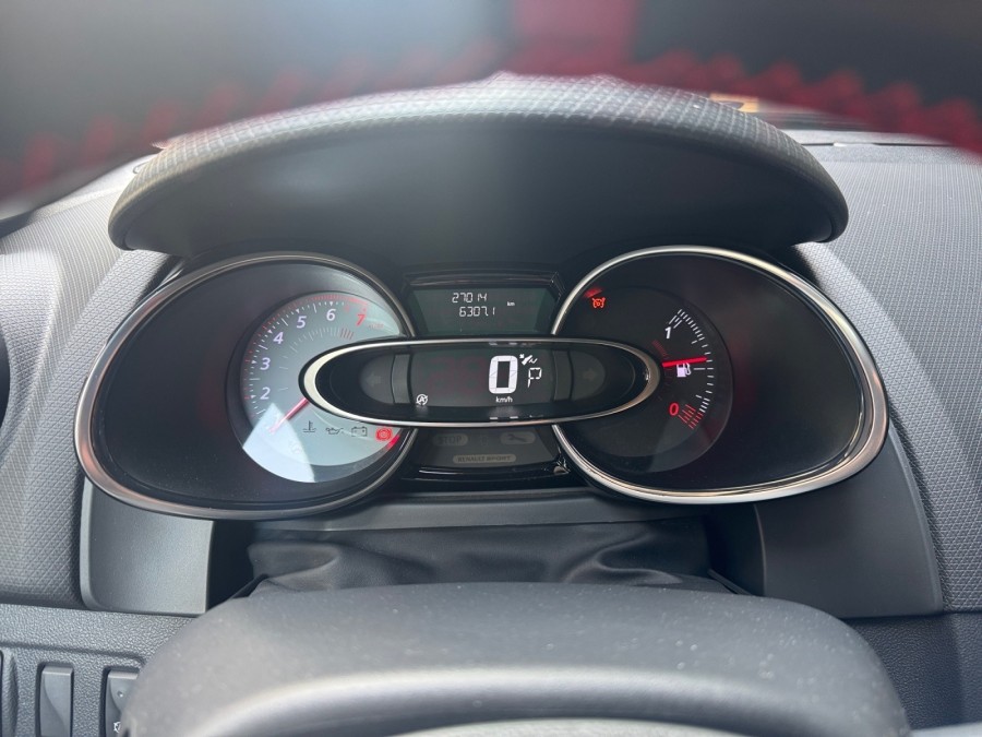 RENAULT d'occasion CLIO IV RS 220 EDC de 2017 Montreuil (93)﻿