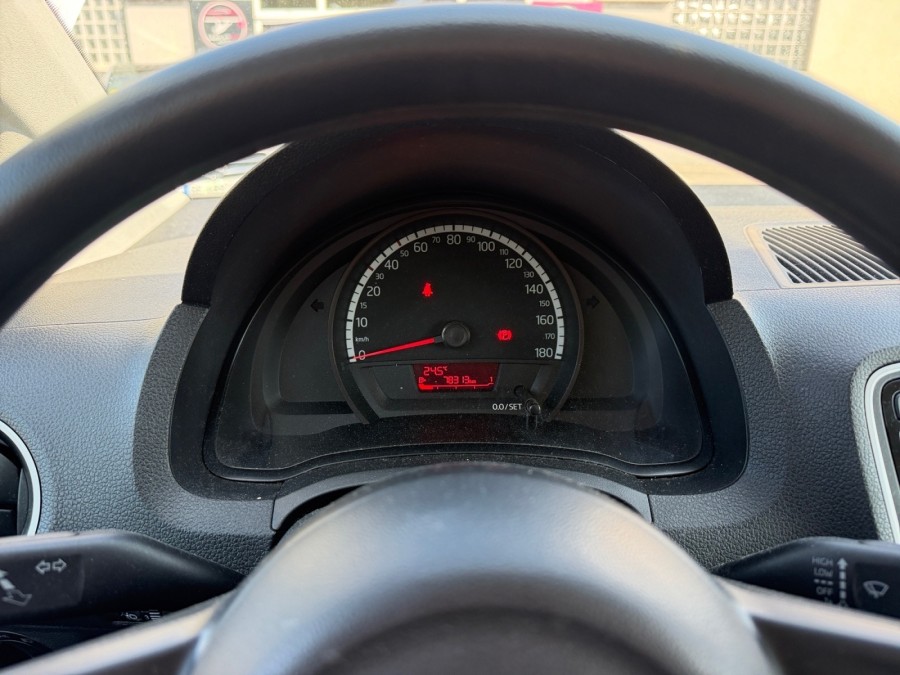 VOLKSWAGEN d'occasion UP! 2.0 1.0 UNITED de 2016 Pontarlier (25)﻿