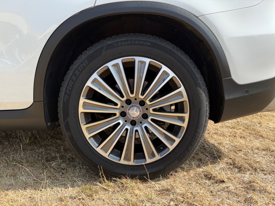 MERCEDES d'occasion GLC 250D EXECUTIVE 4MATIC de 2015 Poitiers (86)﻿