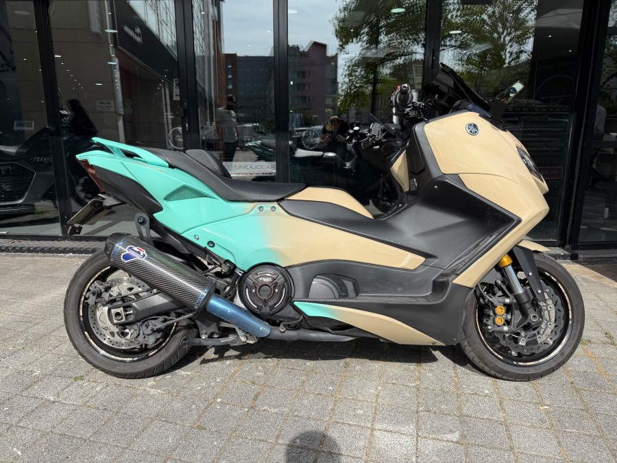 YAMAHA d'occasion XP560 TMAX 560 de 2022 Montreuil (93)﻿