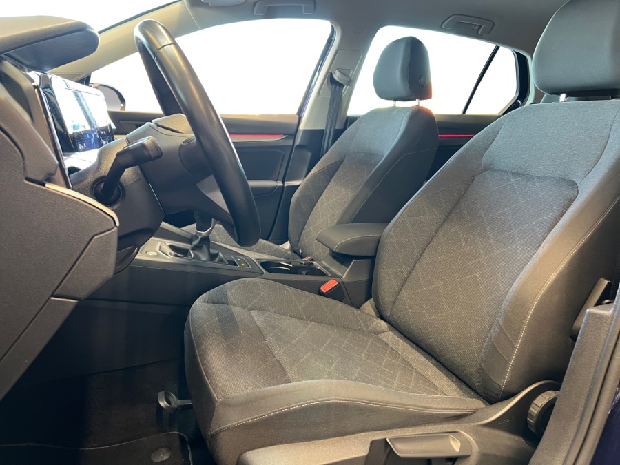 VOLKSWAGEN d'occasion GOLF VIII 1.5 TSI ACT OPF 130 LIFE de 2021