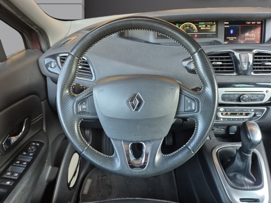 RENAULT d'occasion SCENIC III 1.5 DCI 110 BOSE EDC de 2015 Valence