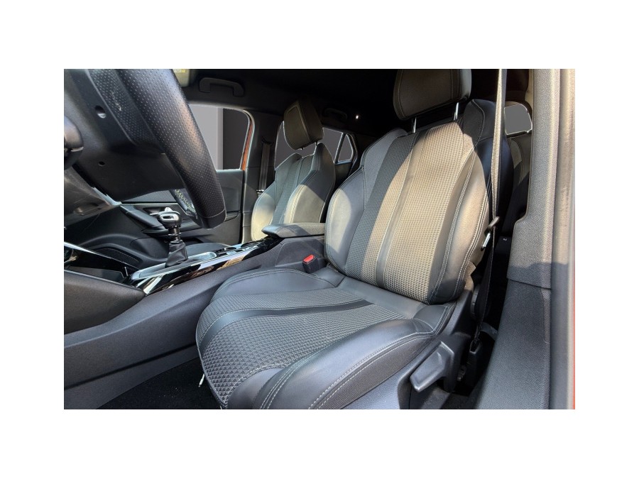 PEUGEOT d'occasion 2008 II 2008 de 2020 La Ciotat (13)﻿