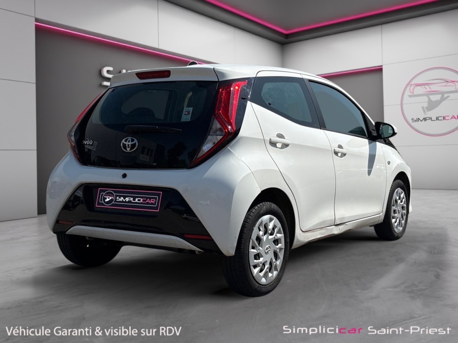 TOYOTA d'occasion AYGO 1.0 VVT-I 72 X-NIGHT PH2 de 2020 Lyon St