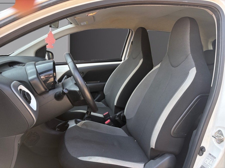 TOYOTA d'occasion AYGO 1.0 VVT-I 72 X-NIGHT PH2 de 2020 Lyon St