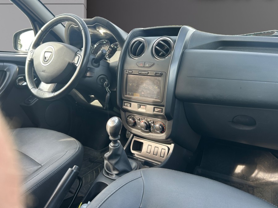 DACIA d'occasion DUSTER 1.5 DCI 110 PRESTIGE de 2015 Evreux (27)﻿