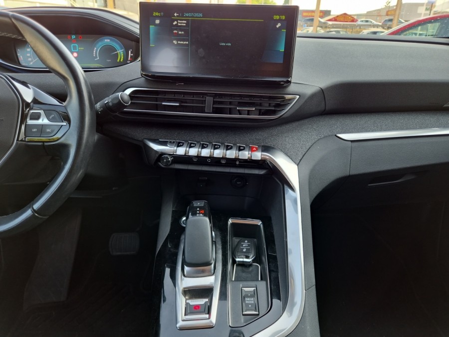 PEUGEOT d'occasion 3008 II SUV HYBRID 225 ALLURE PACK E-EAT PH2 de