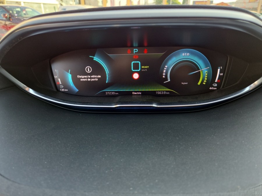 PEUGEOT d'occasion 3008 II SUV HYBRID 225 ALLURE PACK E-EAT PH2 de
