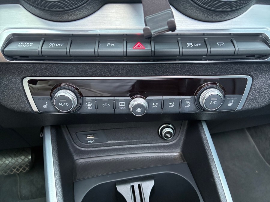 AUDI d'occasion Q2 35 TFSI 1.5 150 DESIGN S TRONIC de 2020 Nice (06)﻿