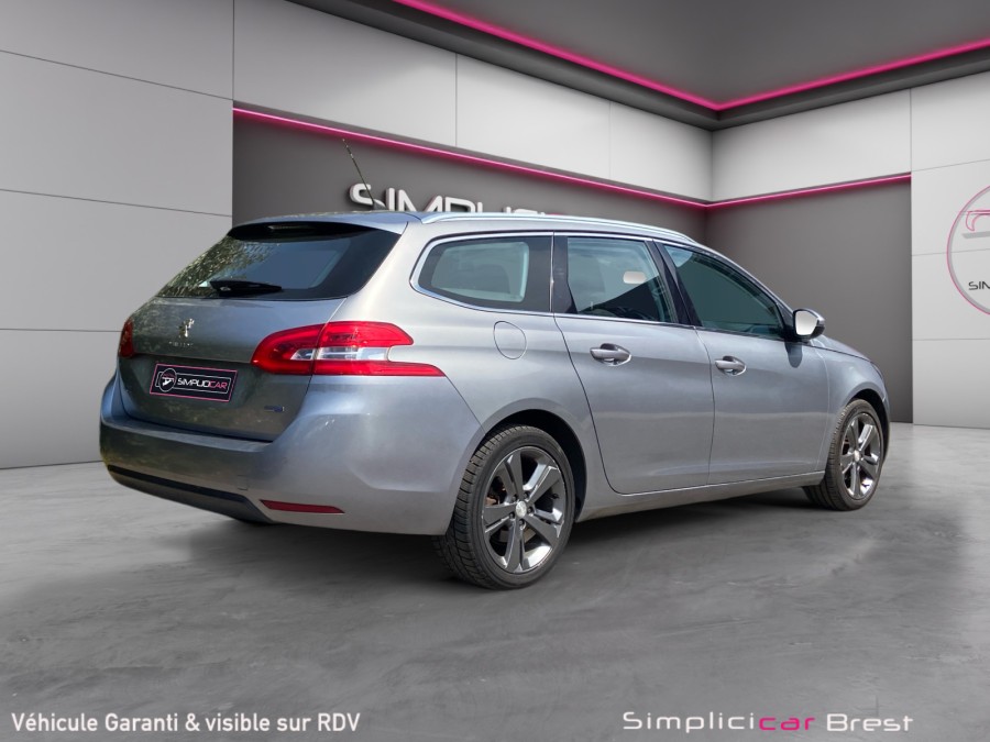 PEUGEOT d'occasion 308 1.6 BlueHDi 120 ACTIVE S&S EAT6 de 2016 Brest