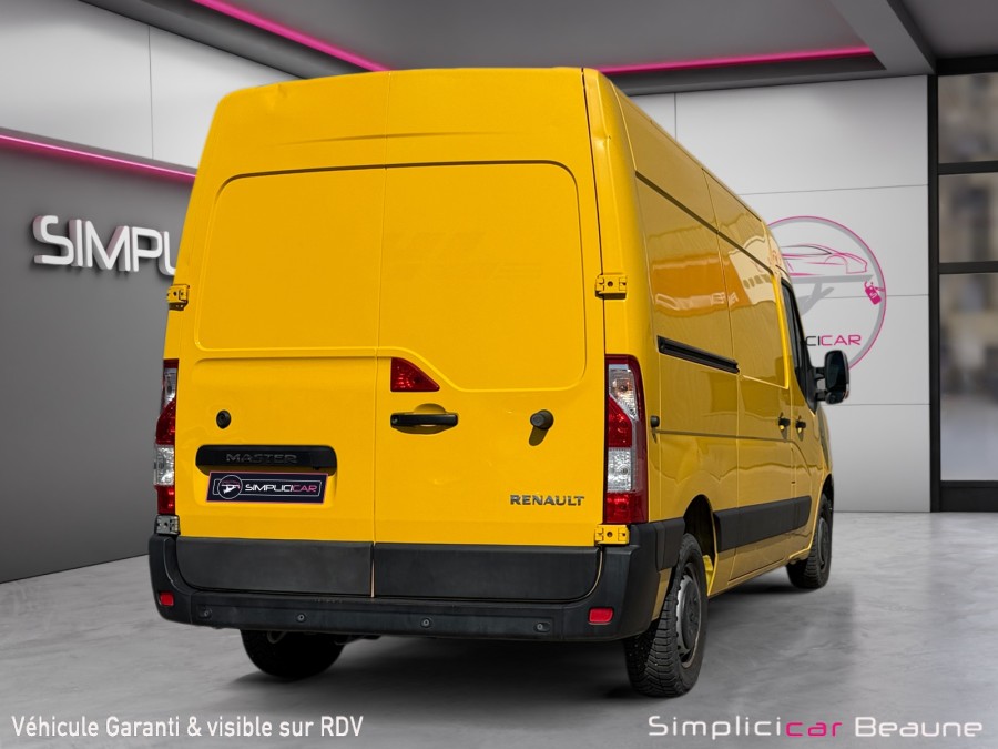 RENAULT d'occasion MASTER III FOURGON CA F3500 L2H2 DCI 135 GRAND