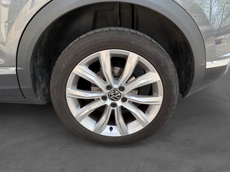 VOLKSWAGEN d'occasion T-ROC 1.5 TSI EVO 150 CARAT de 2021 Montreuil