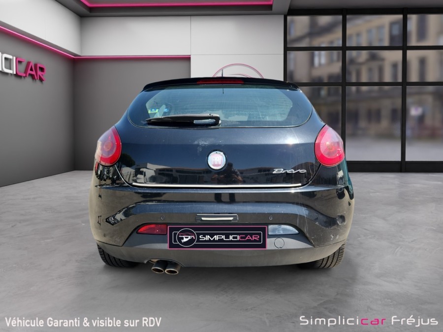 FIAT d'occasion BRAVO 1.4 16V MULTIAIR TURBO 140 SPORT de 2010 Frejus