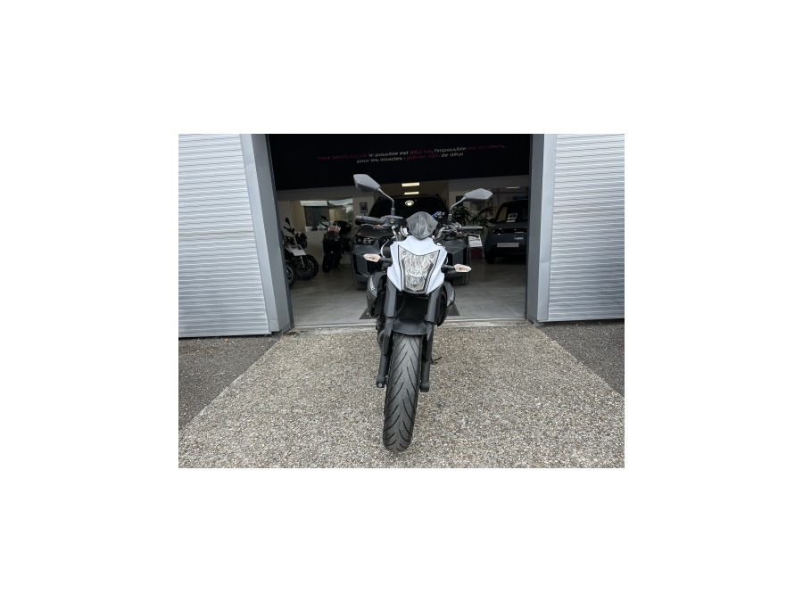 KAWASAKI d'occasion ER-6N KAWASAKI ER-6N de 2014 St Jean du Cardonnay