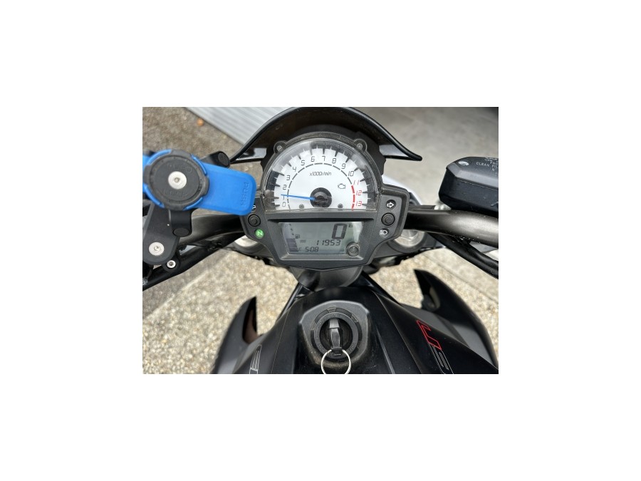 KAWASAKI d'occasion ER-6N KAWASAKI ER-6N de 2014 St Jean du Cardonnay