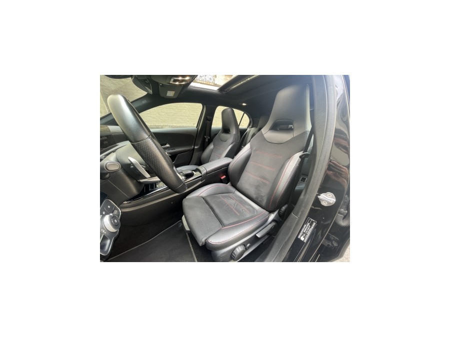 MERCEDES d'occasion CLASSE A IV A200 D AMG- LINE 8G-DCT de 2023 Paris