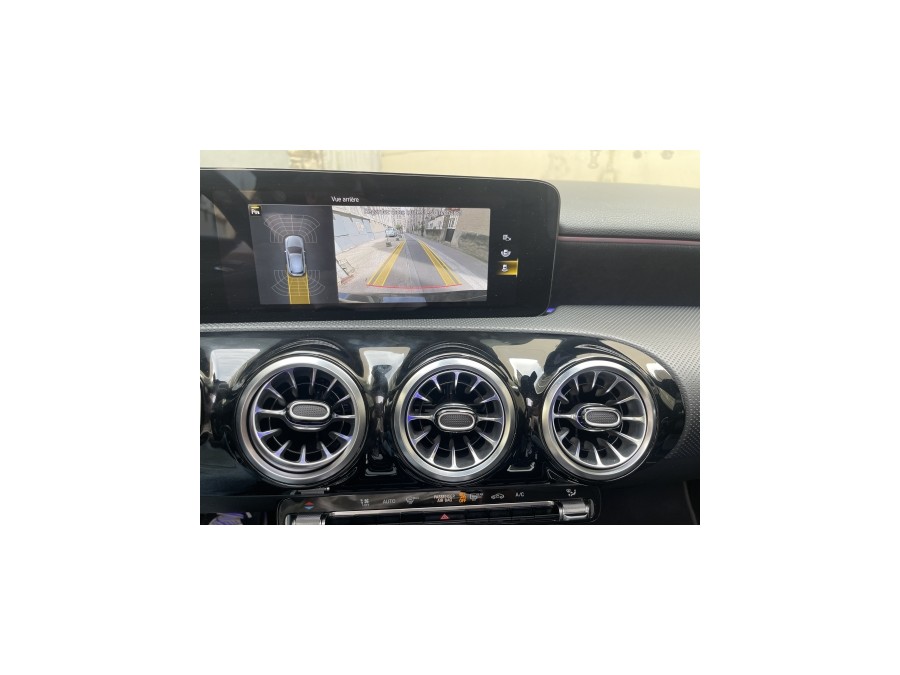 MERCEDES d'occasion CLASSE A IV A200 D AMG- LINE 8G-DCT de 2023 Paris