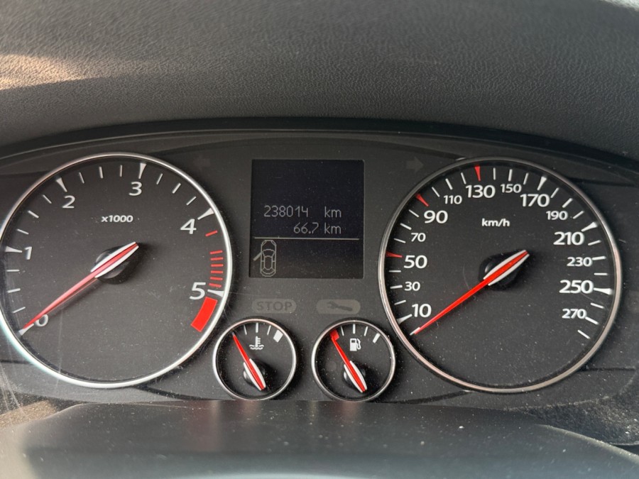 RENAULT d'occasion LAGUNA 1.5 dCi 110ch FAP Black Edition eco² de
