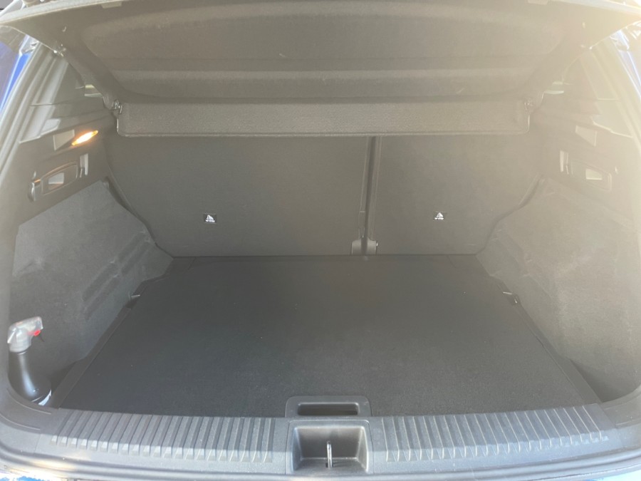 RENAULT d'occasion AUSTRAL 1.2 E-TECH 200 ICONIC  4CONTROL  ESPRIT
