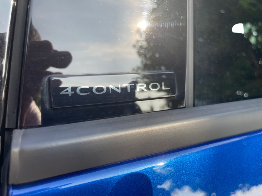 RENAULT d'occasion AUSTRAL 1.2 E-TECH 200 ICONIC  4CONTROL  ESPRIT