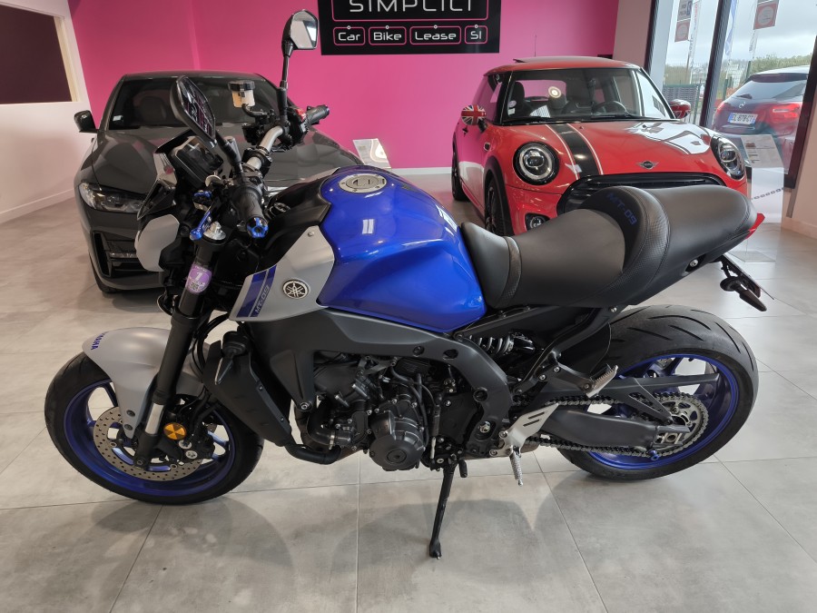 YAMAHA d'occasion MTN890 MT-09 de 2022 St Jean du Cardonnay (76)﻿