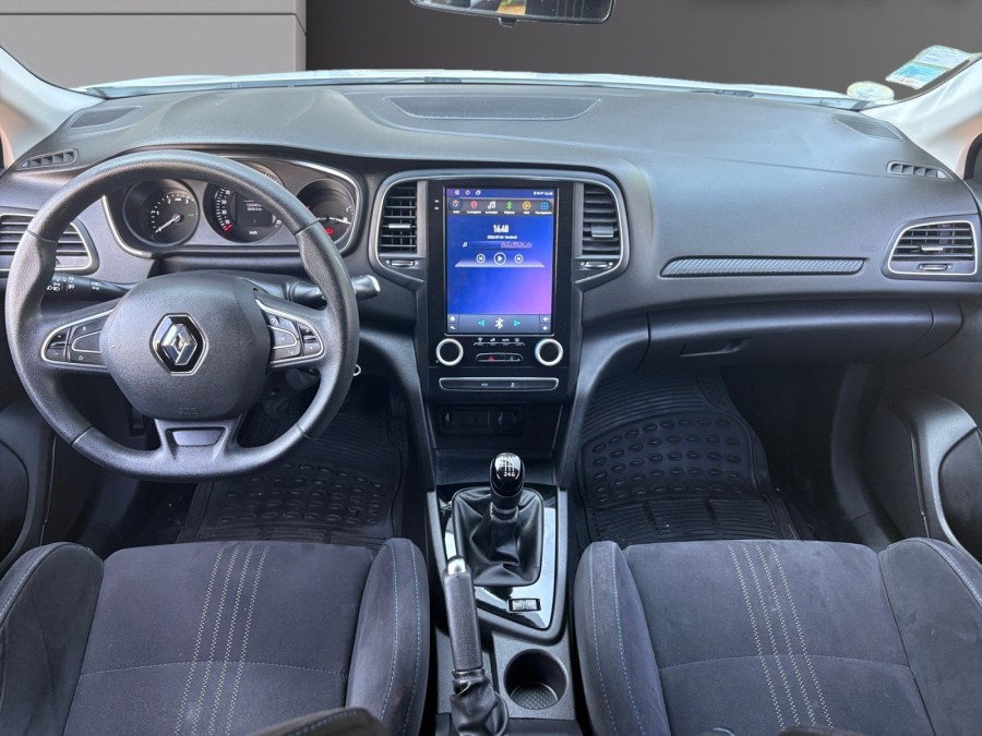 RENAULT d'occasion MEGANE 1.5 BLUE DCI 95 LIFE de 2020 Lyon St Priest
