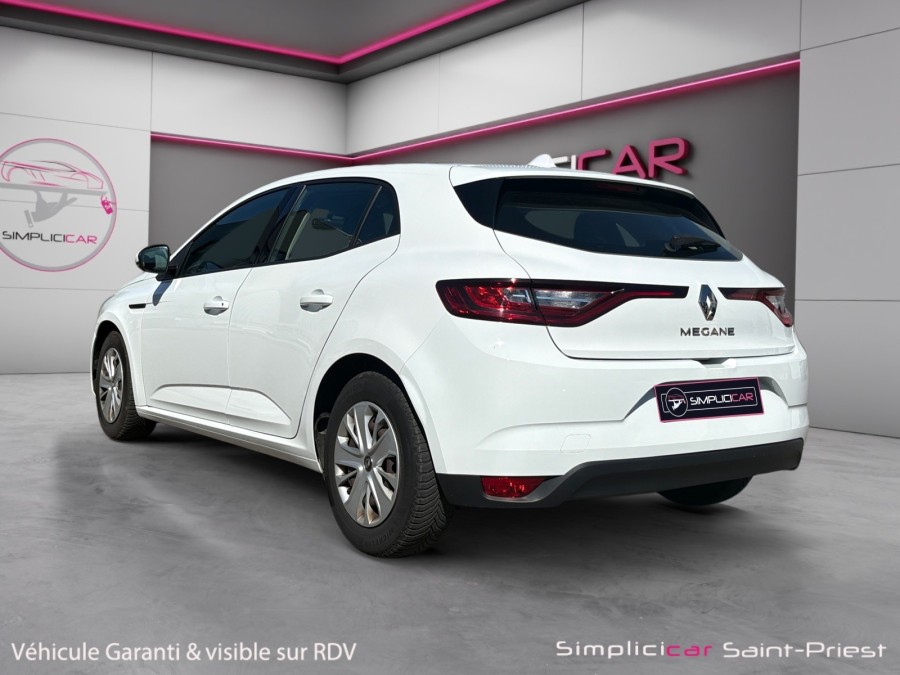 RENAULT d'occasion MEGANE 1.5 BLUE DCI 95 LIFE de 2020 Lyon St Priest