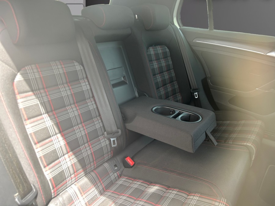 VOLKSWAGEN d'occasion GOLF VII GOLF VII Phase 2 de 2019 Coignières