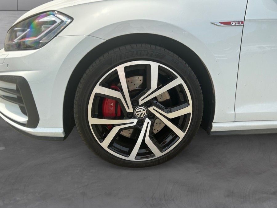 VOLKSWAGEN d'occasion GOLF VII GOLF VII Phase 2 de 2019 Coignières