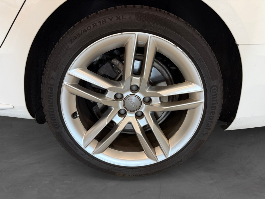 AUDI d'occasion A5 2.0 TDI 143 S LINE de 2013 Andrezieux (42)﻿