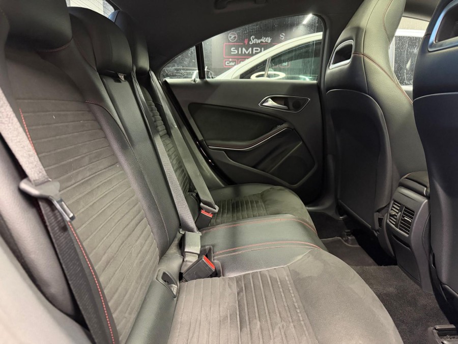 MERCEDES d'occasion CLA 220 d Fascination 7G-DCT de 2015 Villebon Sur