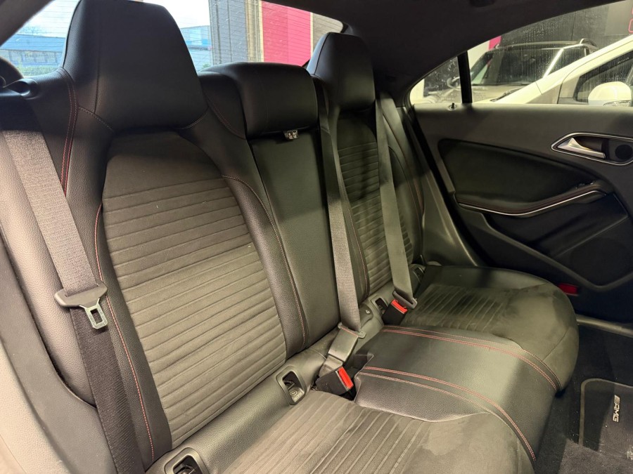 MERCEDES d'occasion CLA 220 d Fascination 7G-DCT de 2015 Villebon Sur