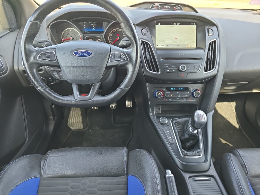 FORD d'occasion FOCUS ST 250 de 2018 Vichy (03)﻿