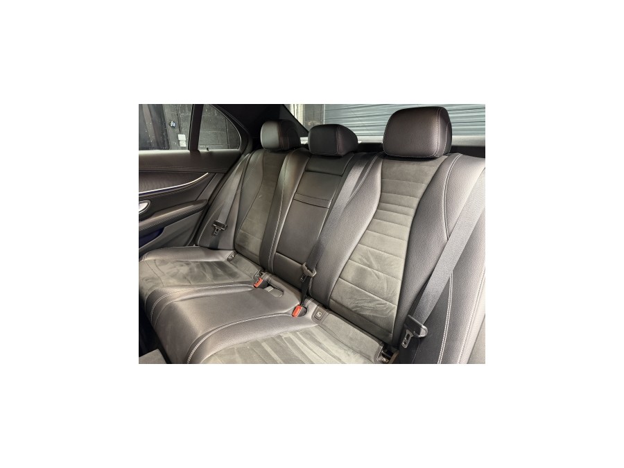 MERCEDES d'occasion E 220 d 200+20ch AMG Line 9G-Tronic de 2023