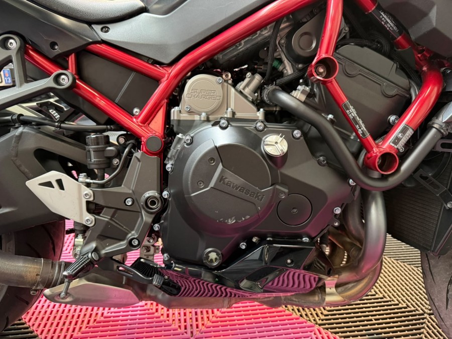 KAWASAKI d'occasion Z H2 1000 de 2021 Salon de Provence (13)﻿